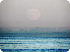sky moon mountains ocean to August 25 076